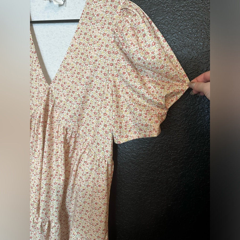 Hyacinth House Tuckernuck Floral Follie Puff Sleeve Tiered Mini Dress size L - Picture 4 of 10